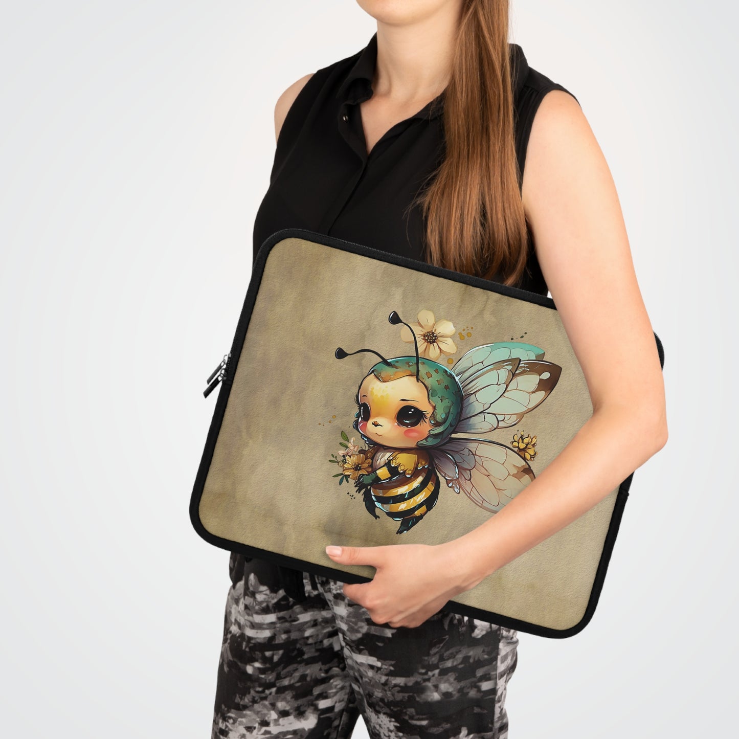 Cute Bee Laptop Sleeve, Laptop Case for Students, Creative Gadget Cover, Unique Gift for Nature Lovers, Floral Tech Accessory