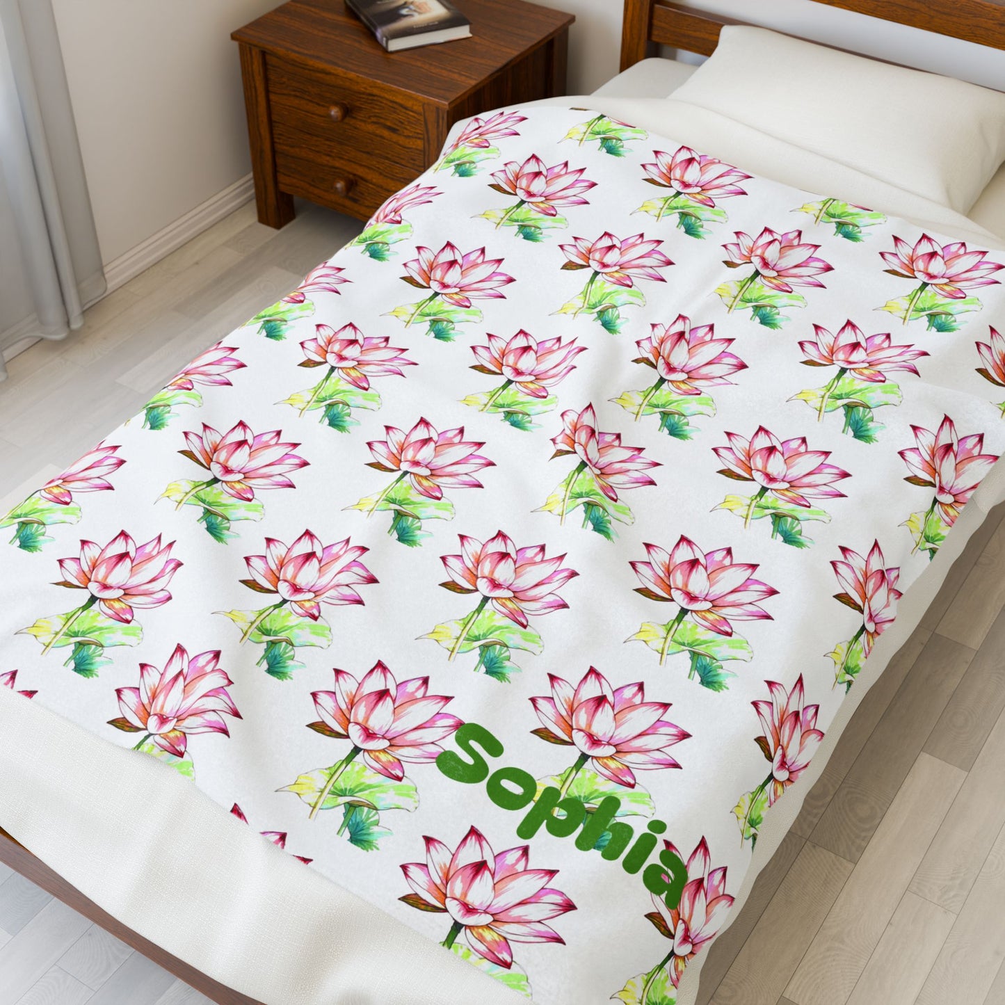 Personalized Floral Velveteen Blanket - Sofia