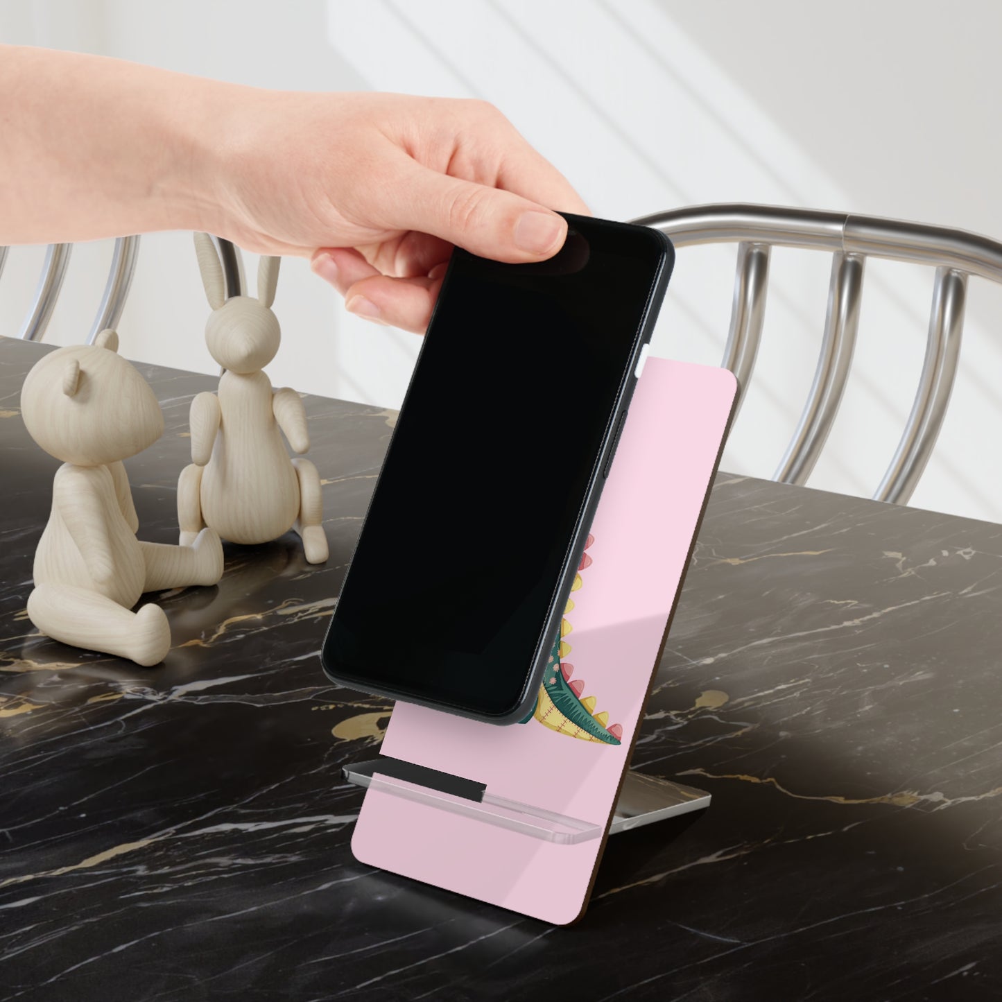 Pink Cute Crocodile Phone Stand — Foldable Mobile Display Stand for Smartphones