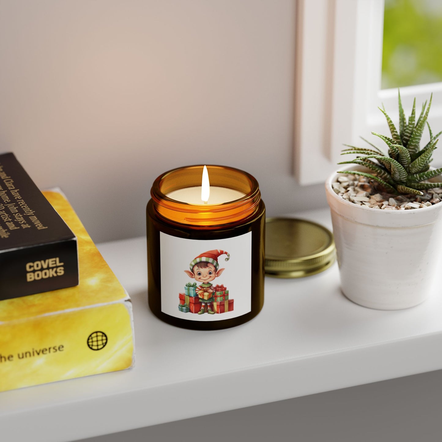 Festive Elf Scented Candle, Cheerful Holiday Decor, Perfect Gift for Christmas, Seasonal Home Fragrance, Joyful Aromatherapy