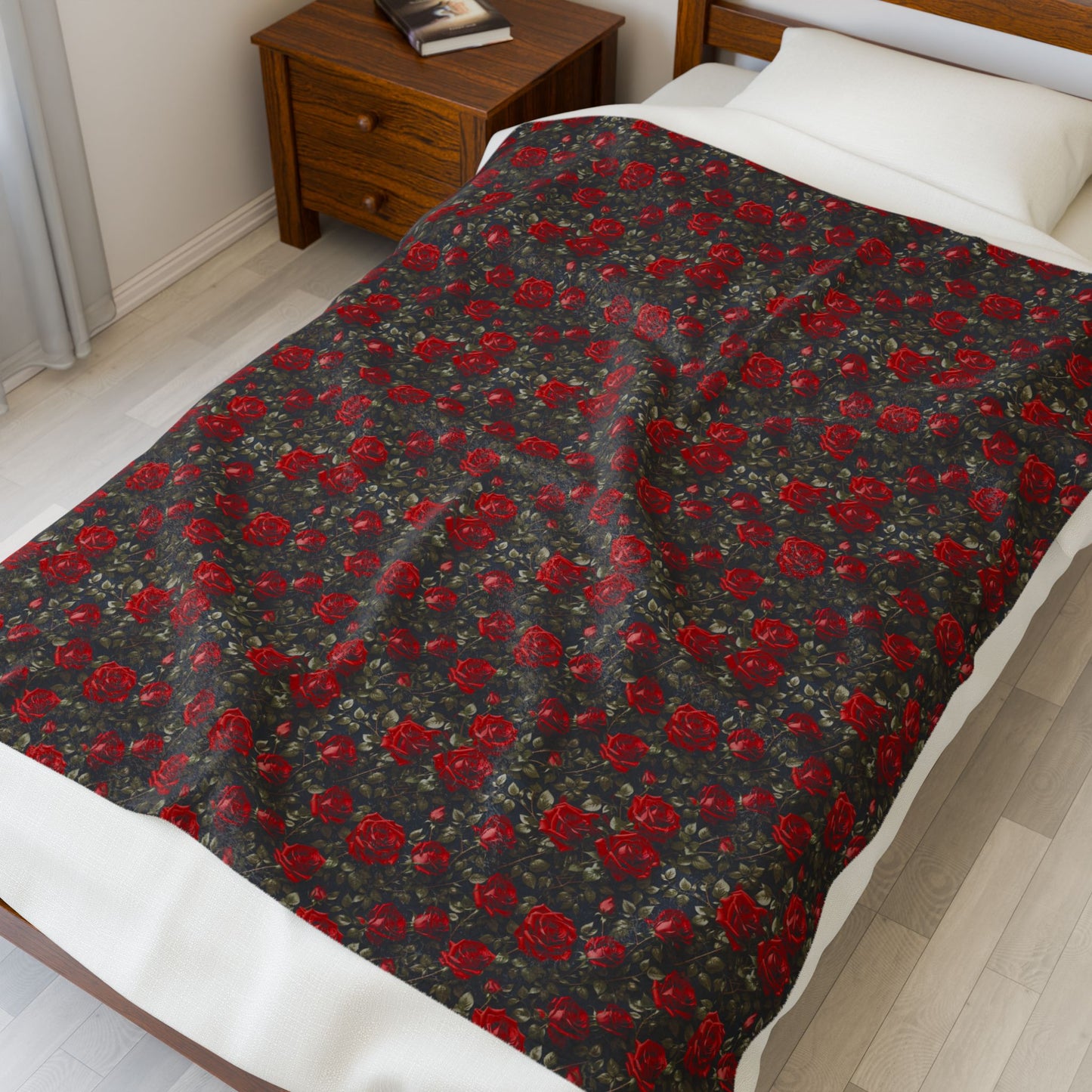 Cozy Floral Velveteen Plush Blanket - Soft Throw for Home Decor, Gifts, Christmas, Bedding, Living Room, Warmth