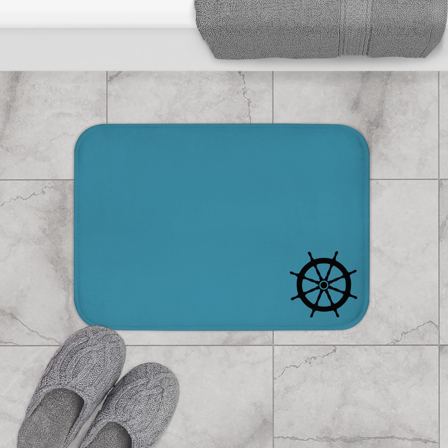 Nautical Bath Mat, Beach Home Decor, Wheel Design Mat, Coastal Bathroom Accessories, Great for Nautical Theme
