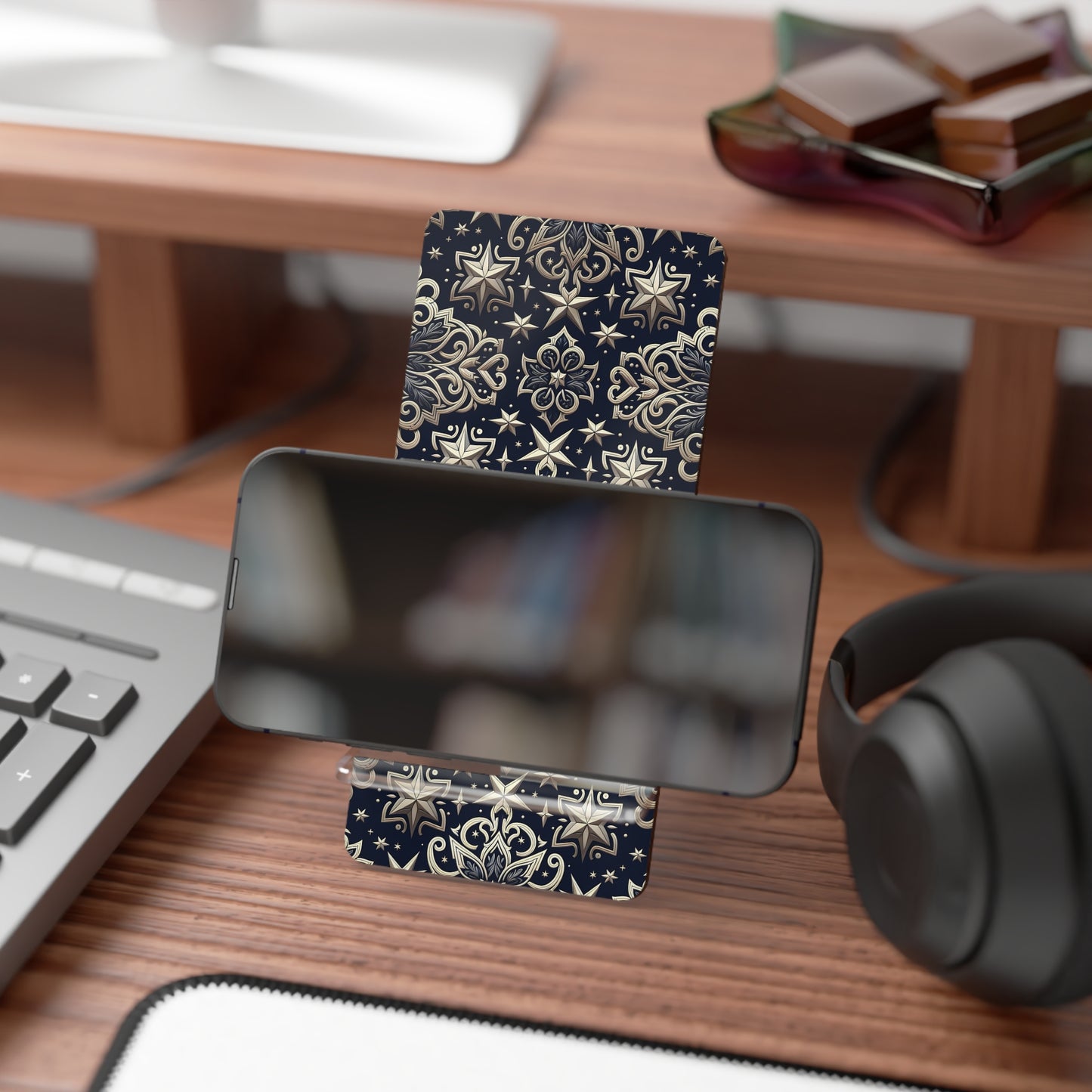 Mobile Display Stand for Smartphones