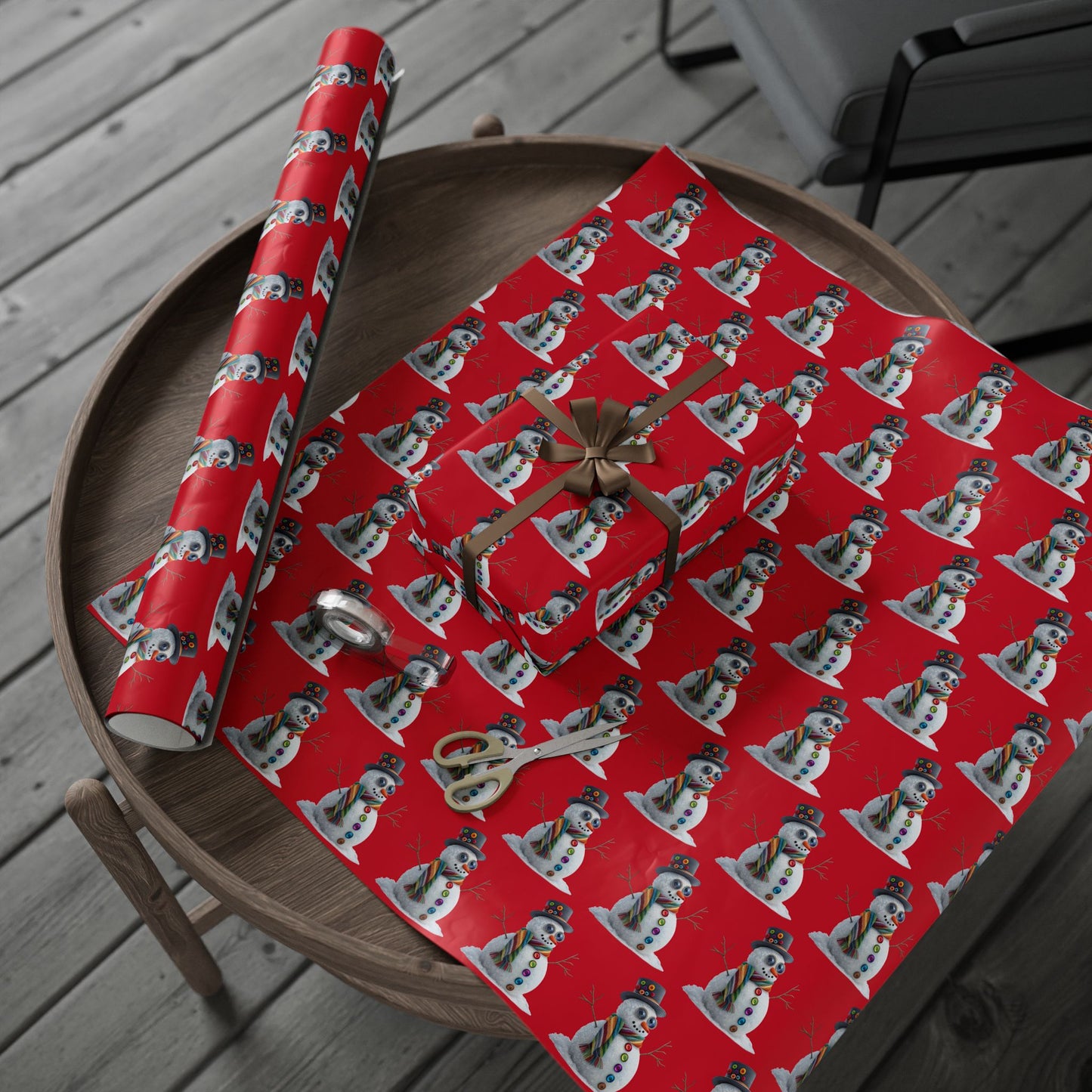 Red Snowman Wrapping Paper Roll – Festive Holiday Gift Wrap with Cute Snowmen Pattern