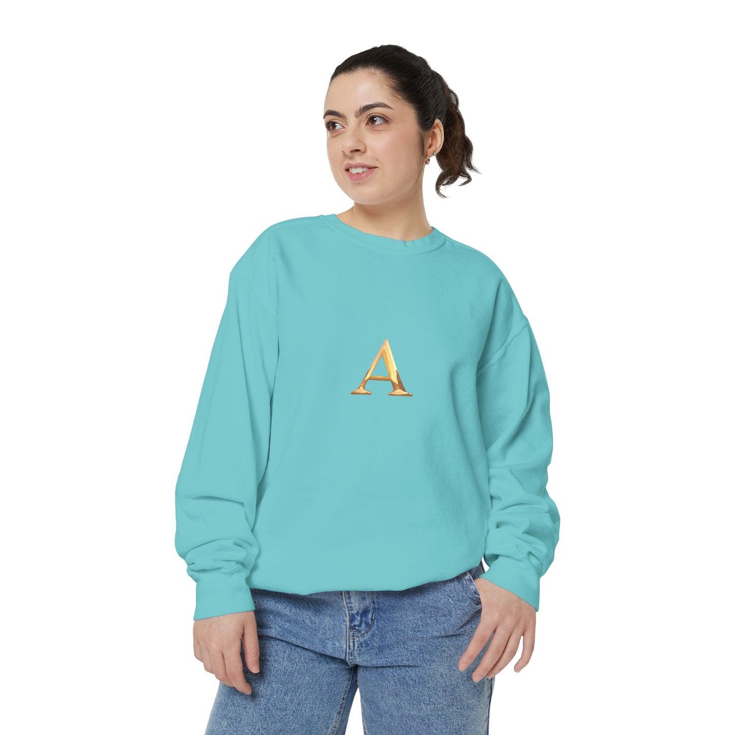 Stylish Monogrammed Sweatshirt, Personalized Gift, Cozy Layering, Casual Wear, Birthday, Holiday Present