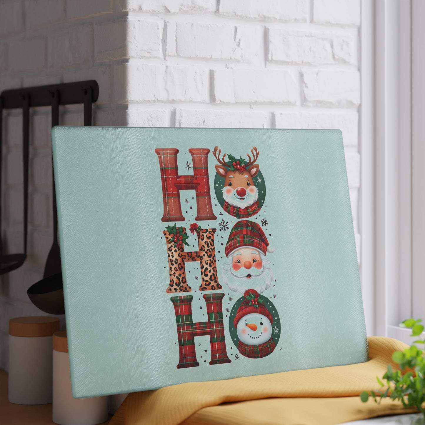 Festive Glass Cutting Board with 'HO HO HO' Design, Holiday Gift, Kitchen Decor, Seasonal Cooking, Christmas Party