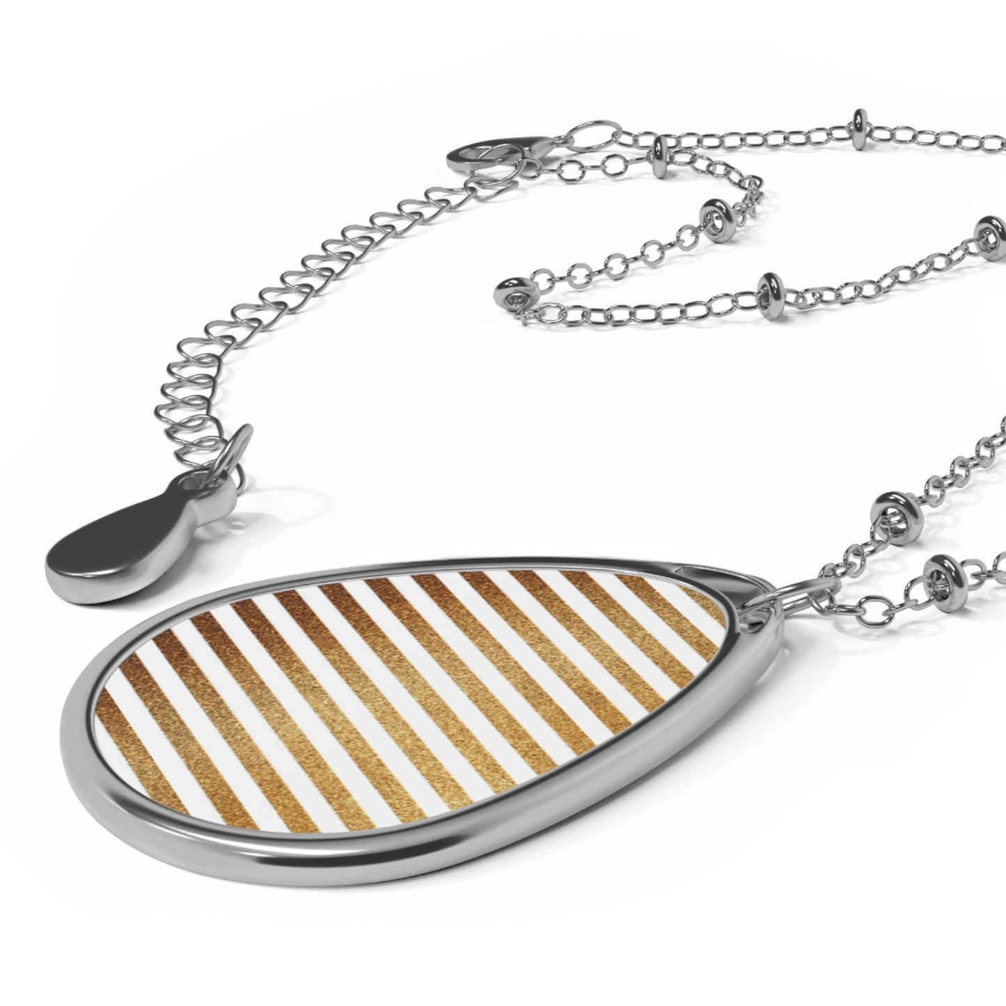 Elevated Elegance: Oval Necklace, Stylish Jewelry, Minimalist Necklace, Gift for Her, Chic Pendant