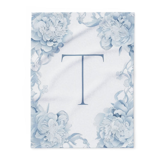 Personalized Floral Initial Arctic Fleece Blanket, Cozy Home Decor, Gift for Her, Nursery Accent, Wedding Present, Monogrammed Throw