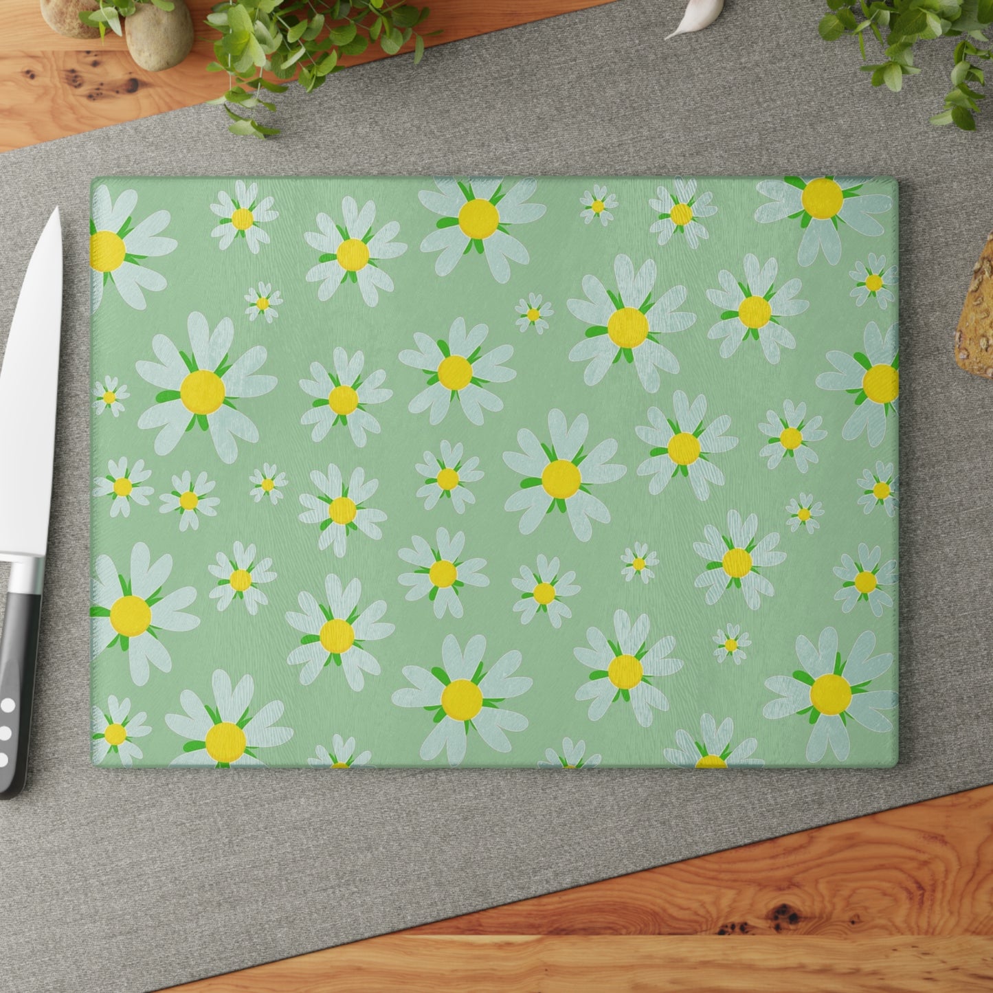 Cheerful Floral Glass Cutting Board, Kitchen Decor, Gift for Home Cooks, Housewarming Present, Spring Vibes, Garden Party, Flower [...]