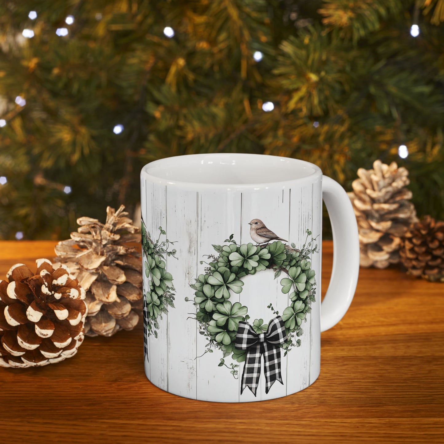 Green Wreath, Gift for Friends, Home Décor, Coffee Mug, Holiday Celebration