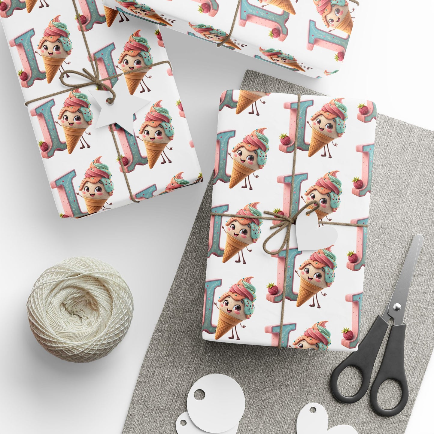 Playful Animal-Themed Wrapping Paper, Fun Gift Wrap for Birthdays, Holidays, Kids Parties, Eco-Friendly Gift Packaging, Decorative Wrap