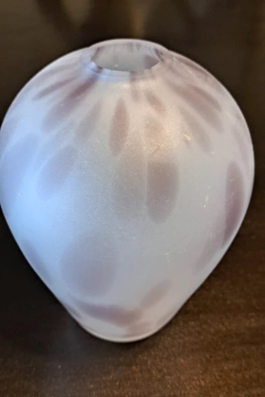 Vintage Crowning Touch Collection Taiwan Lavender Purple Glass Art Vase