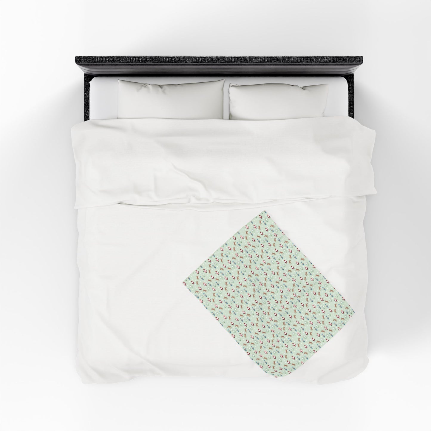 Cozy Velveteen Plush Blanket - Warm Throw, Soft Bedding, Gift for Home, Snuggly Decor, Holiday Comfort