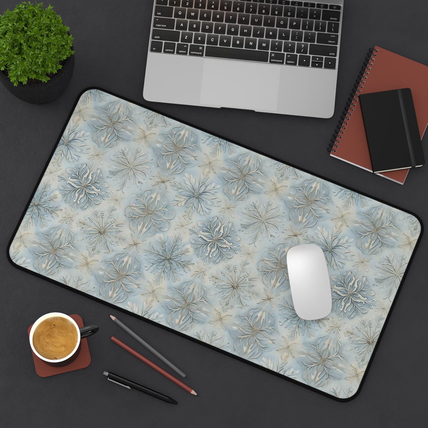 Elegant Floral Desk Mat - Stylish Office Accessory