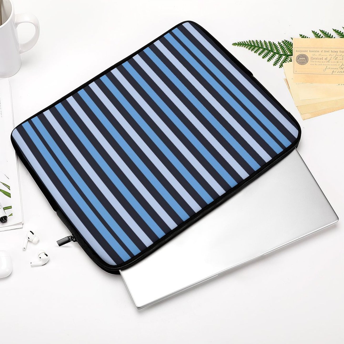 Laptop Case Blue Striped