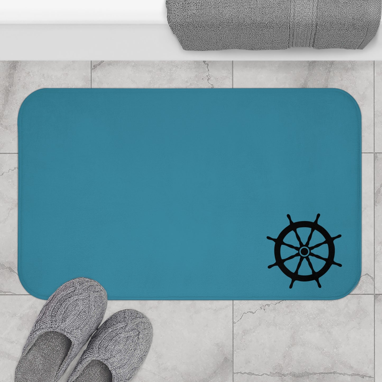 Nautical Bath Mat, Beach Home Decor, Wheel Design Mat, Coastal Bathroom Accessories, Great for Nautical Theme