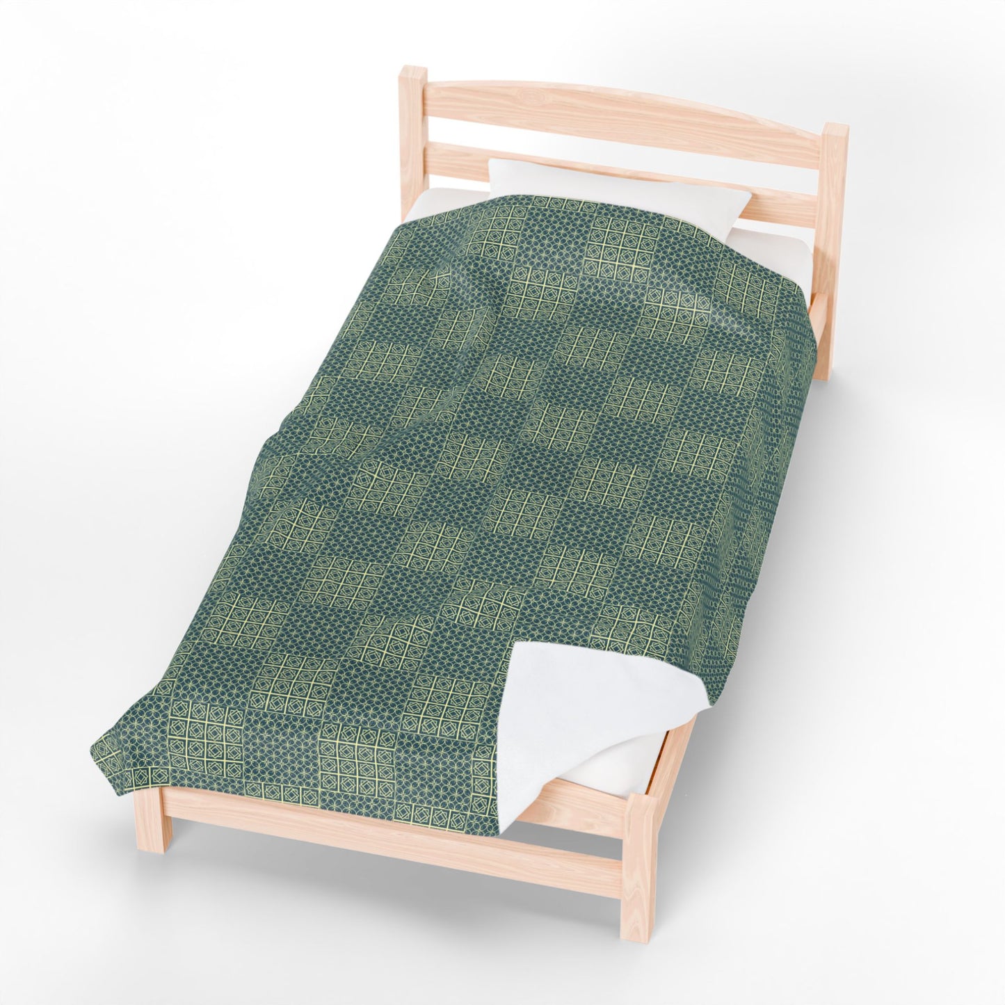 Cozy Velveteen Plush Blanket - Soft Throw for Home Decor, Gift for Holidays, Bedspread, Couch Cover, Ideal for Snuggling