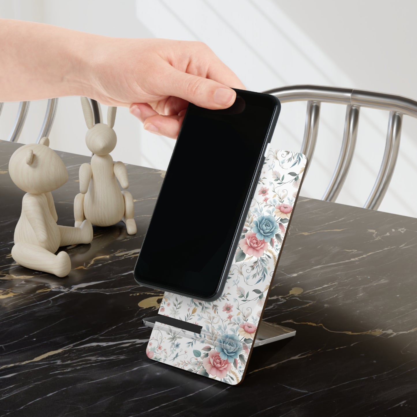 Floral Mobile Display Stand for Smartphones, Elegant Phone Holder, Gift for Her, Desk Organizer, Home Decor, Mother's Day