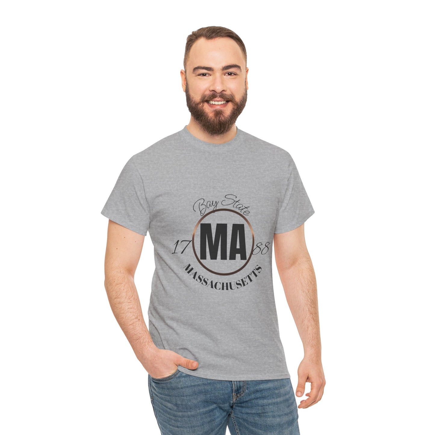 Unisex Heavy Cotton Tee with Massachusetts Design, Casual Wear, Gift for Him/Her, Travel Souvenir, Vintage Style
