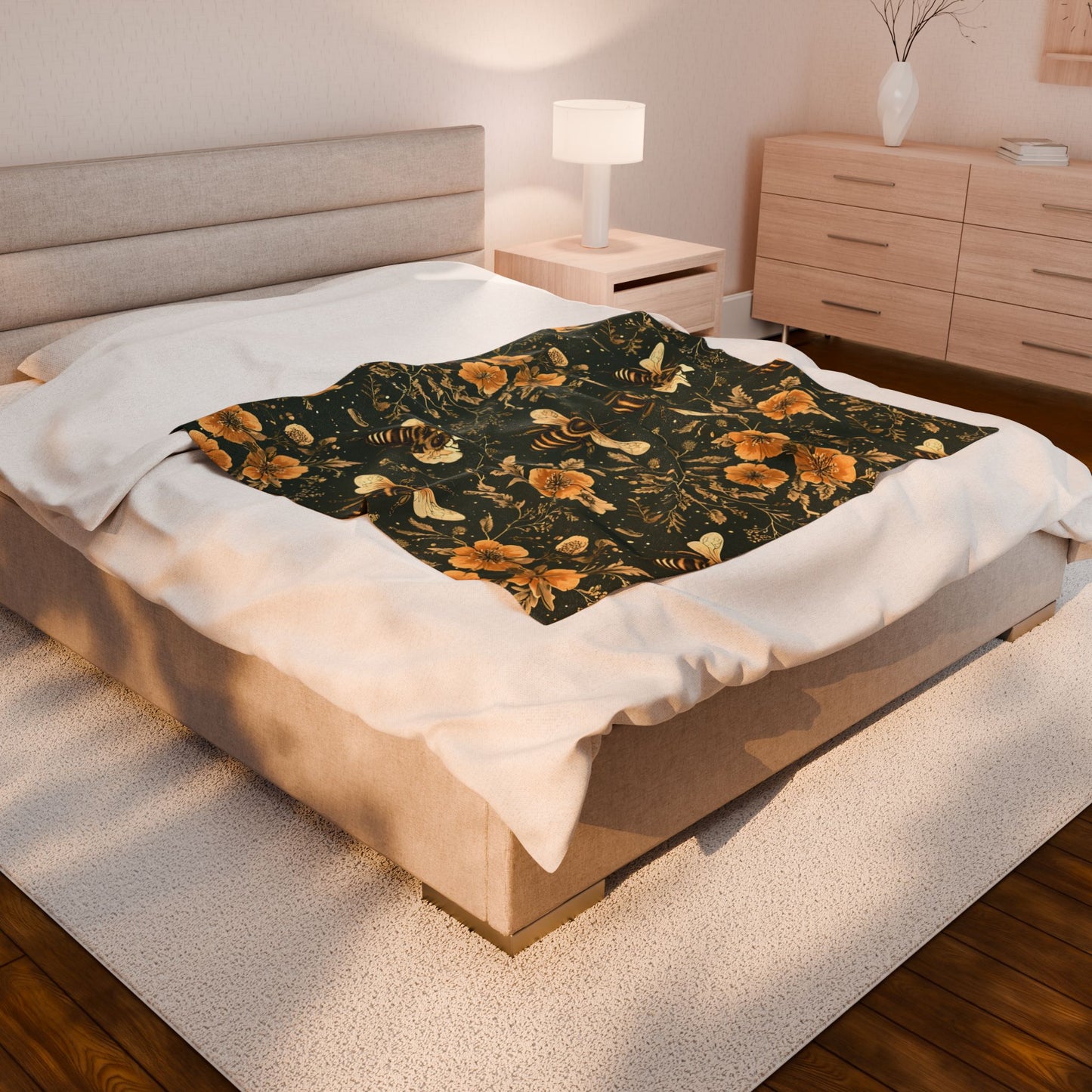 Bee Floral Velveteen Plush Blanket, Cozy Home Decor, Gift for Nature Lovers, Nursery Blanket, Soft Throw for All Occasions