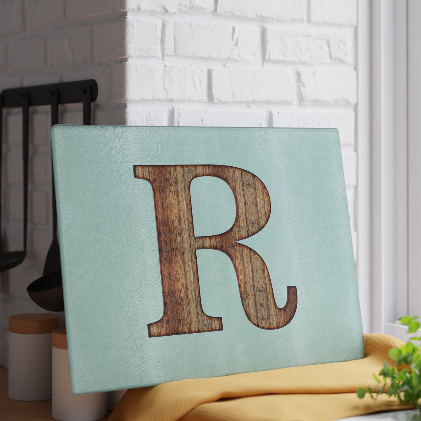 Monogram Glass Cutting Board – Rustic Wood Letter R on Mint