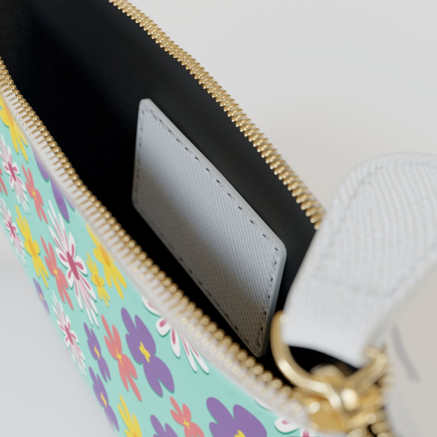 Floral Ditsy Mini Clutch — Pastel Daisy Wrist Pouch