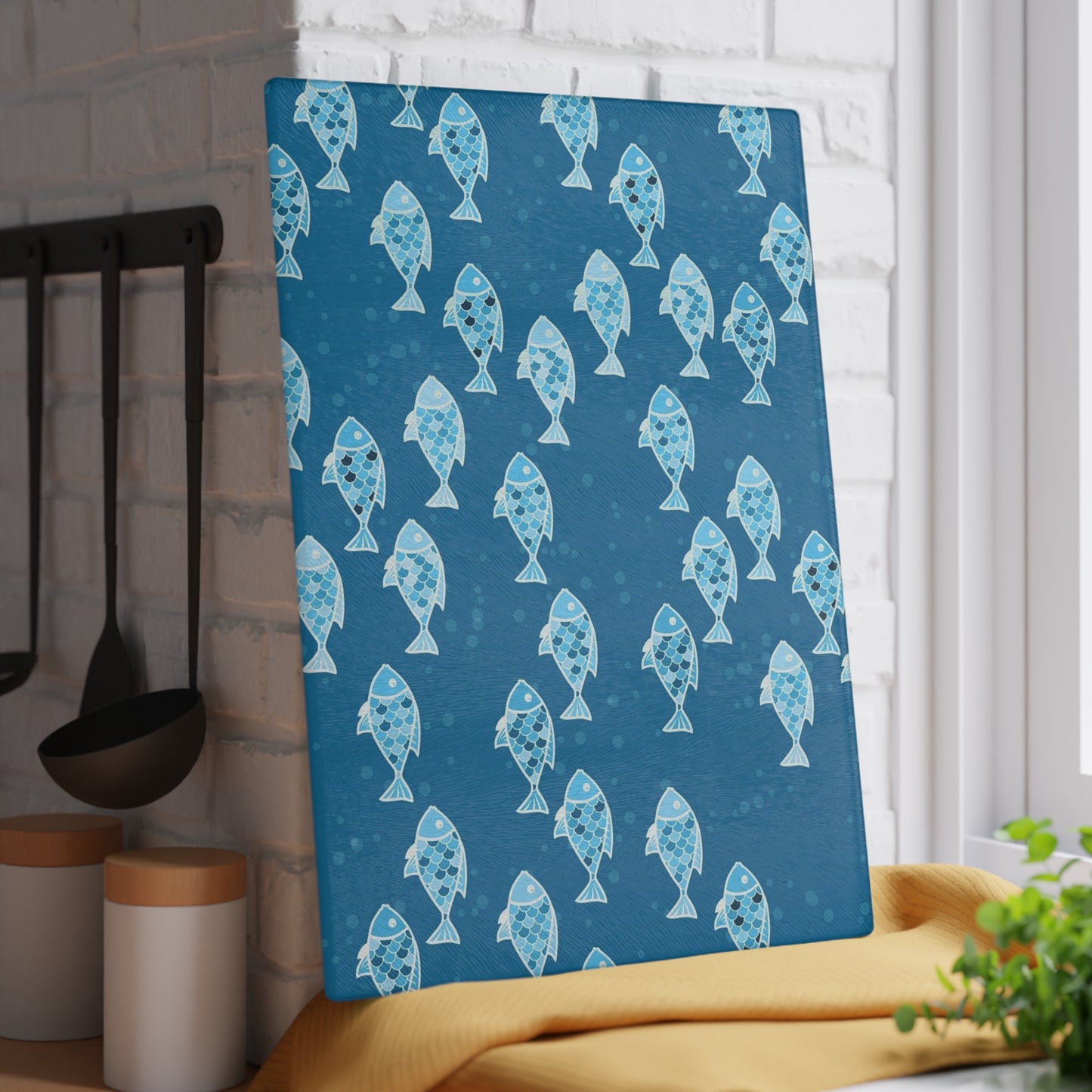 Underwater Fish Glass Cutting Board, Unique Kitchen Decor, Gifts for Chefs, Beach House Accessory, Summer Party Essentials