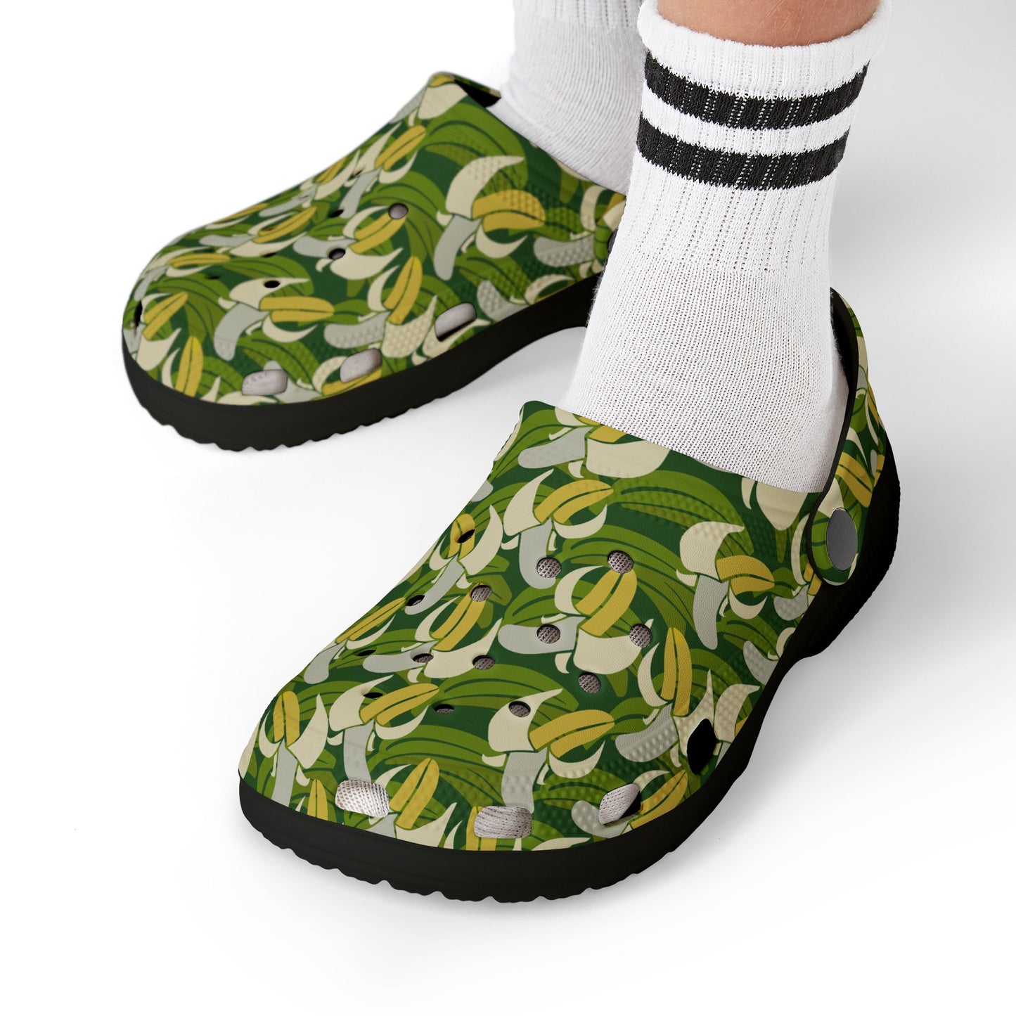 Fun Patterned Kid's Clogs - Perfect for Summer Adventures, Playful Footwear for Kids, Banana Design Slippers, Easy On/Off Kids [...]