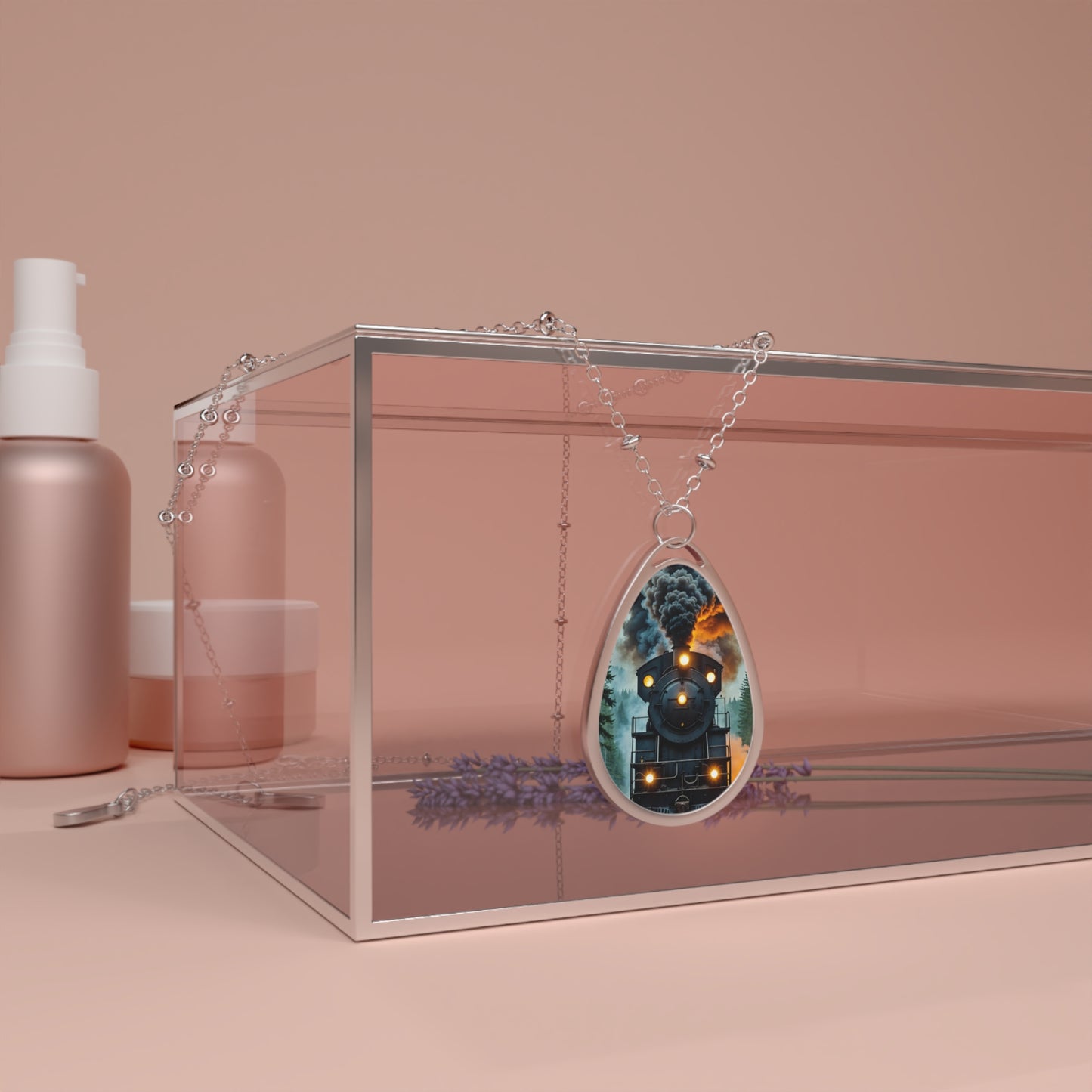 Oval Necklace train