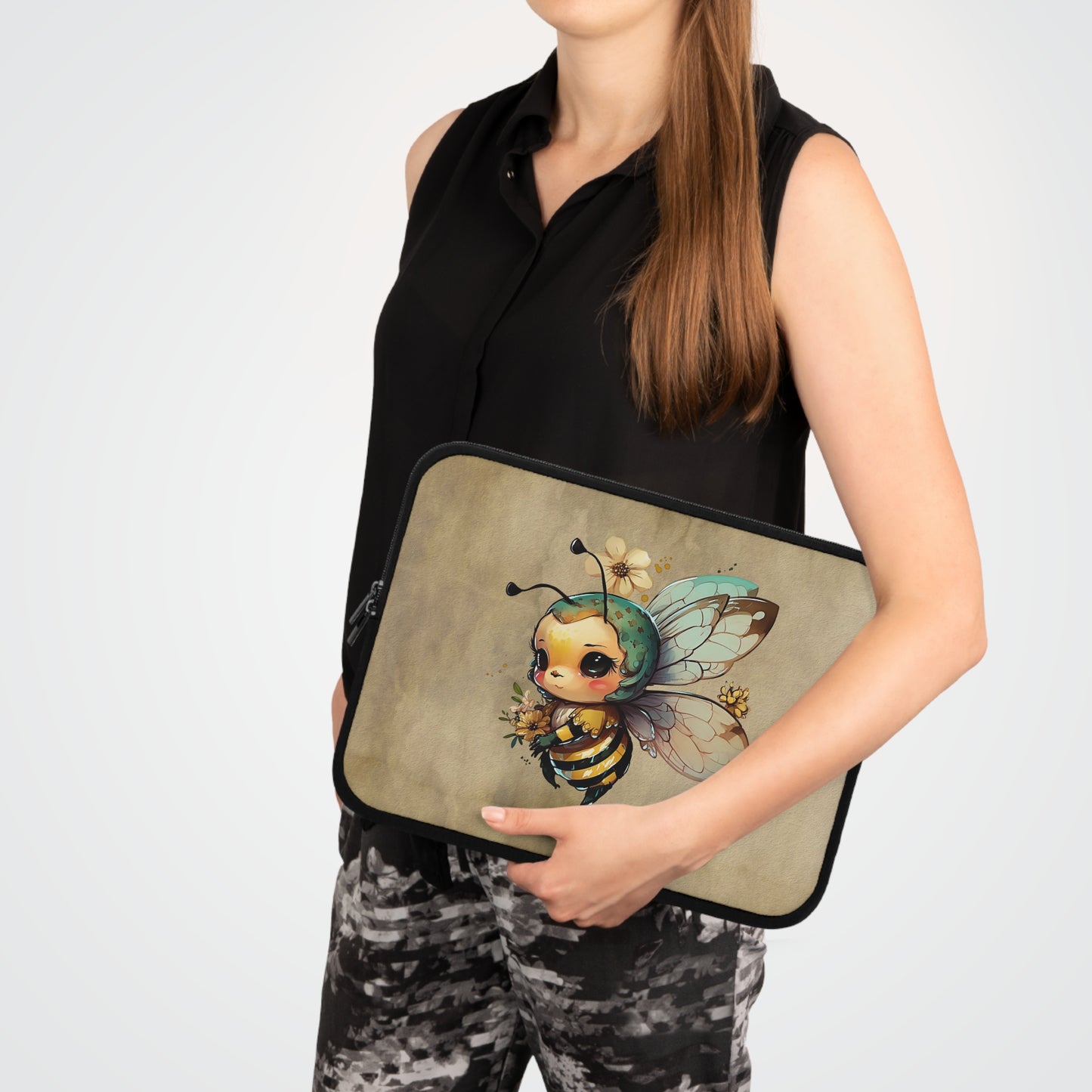Cute Bee Laptop Sleeve, Laptop Case for Students, Creative Gadget Cover, Unique Gift for Nature Lovers, Floral Tech Accessory