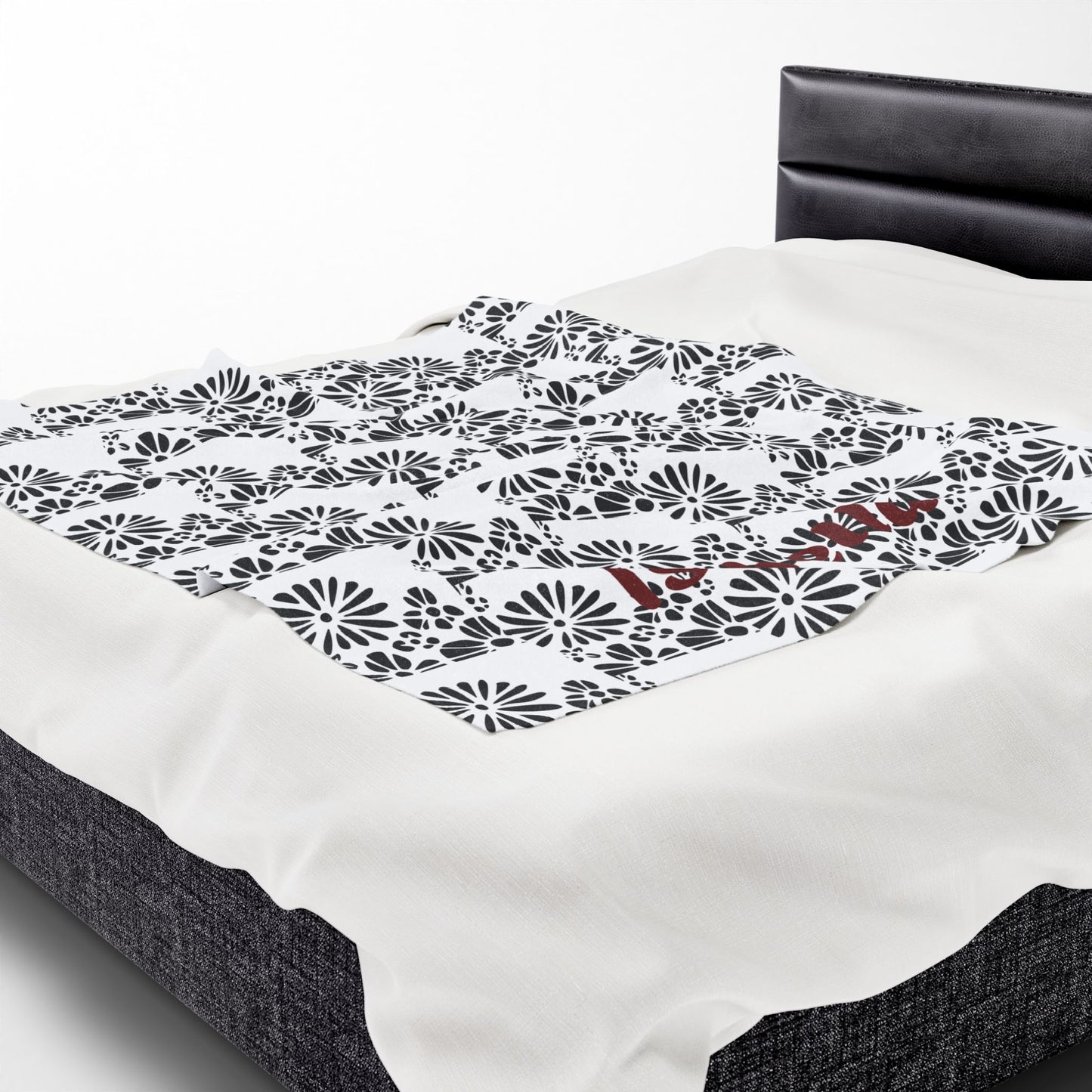 Cozy Personalized Plush Blanket Sophia