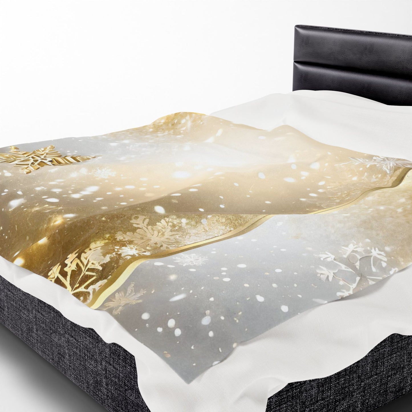 Gold Snowflake Velveteen Plush Blanket — Holiday Cozy Throw