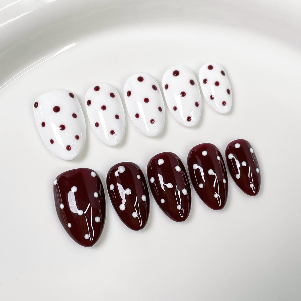 Chic Dot Series Press-On Nails