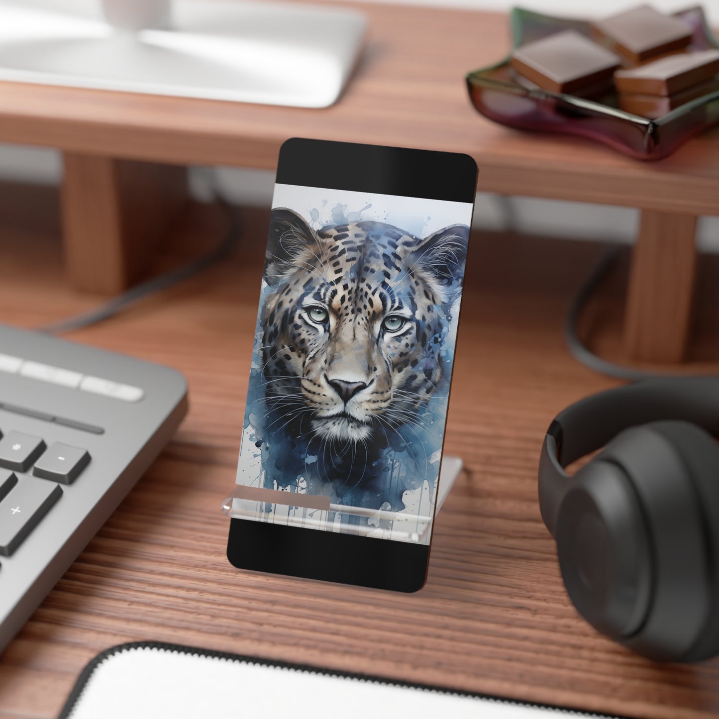 Wildlife Smartphone Stand, Cute Animal Phone Holder, Tiger Decor, Desk Accessory, Gift for Nature Lovers, Home Office Decor