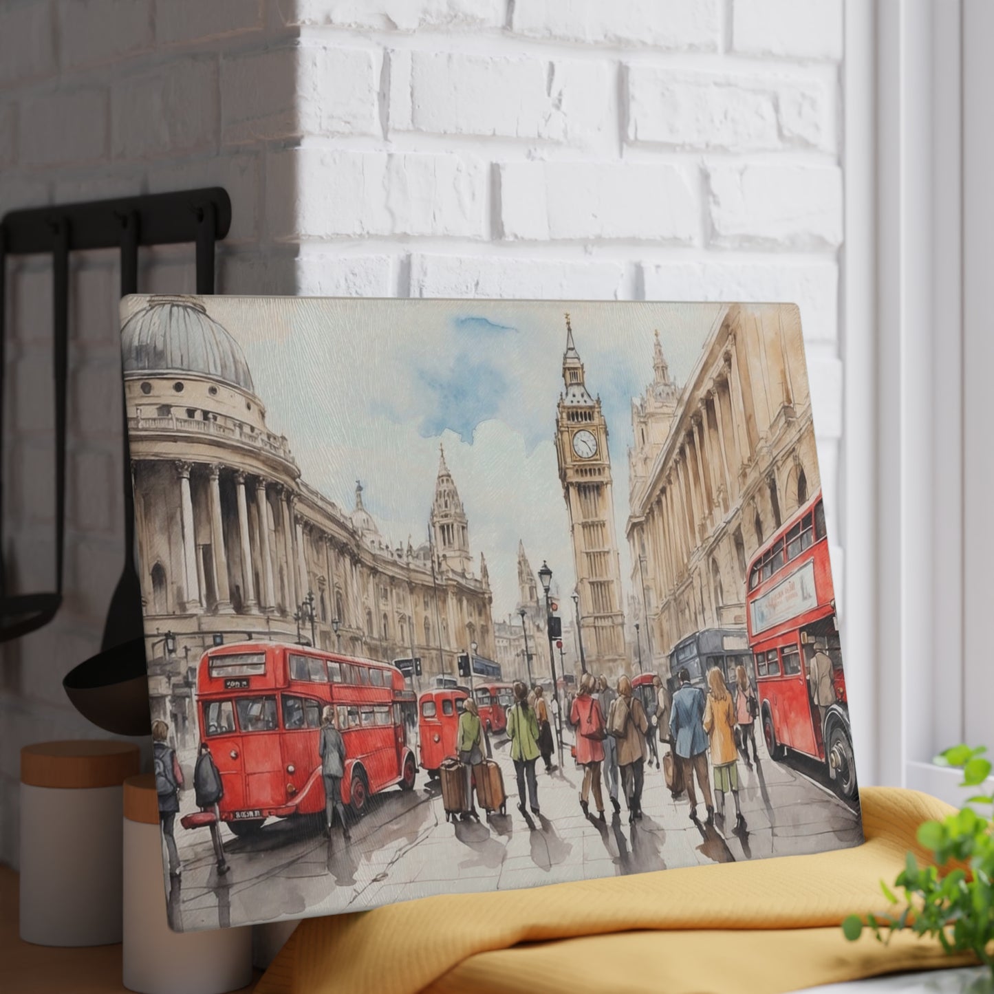 London-Themed Glass Cutting Board, Decorative Kitchen Gift, Unique Housewarming Present, London Souvenir, Culinary Art Decor