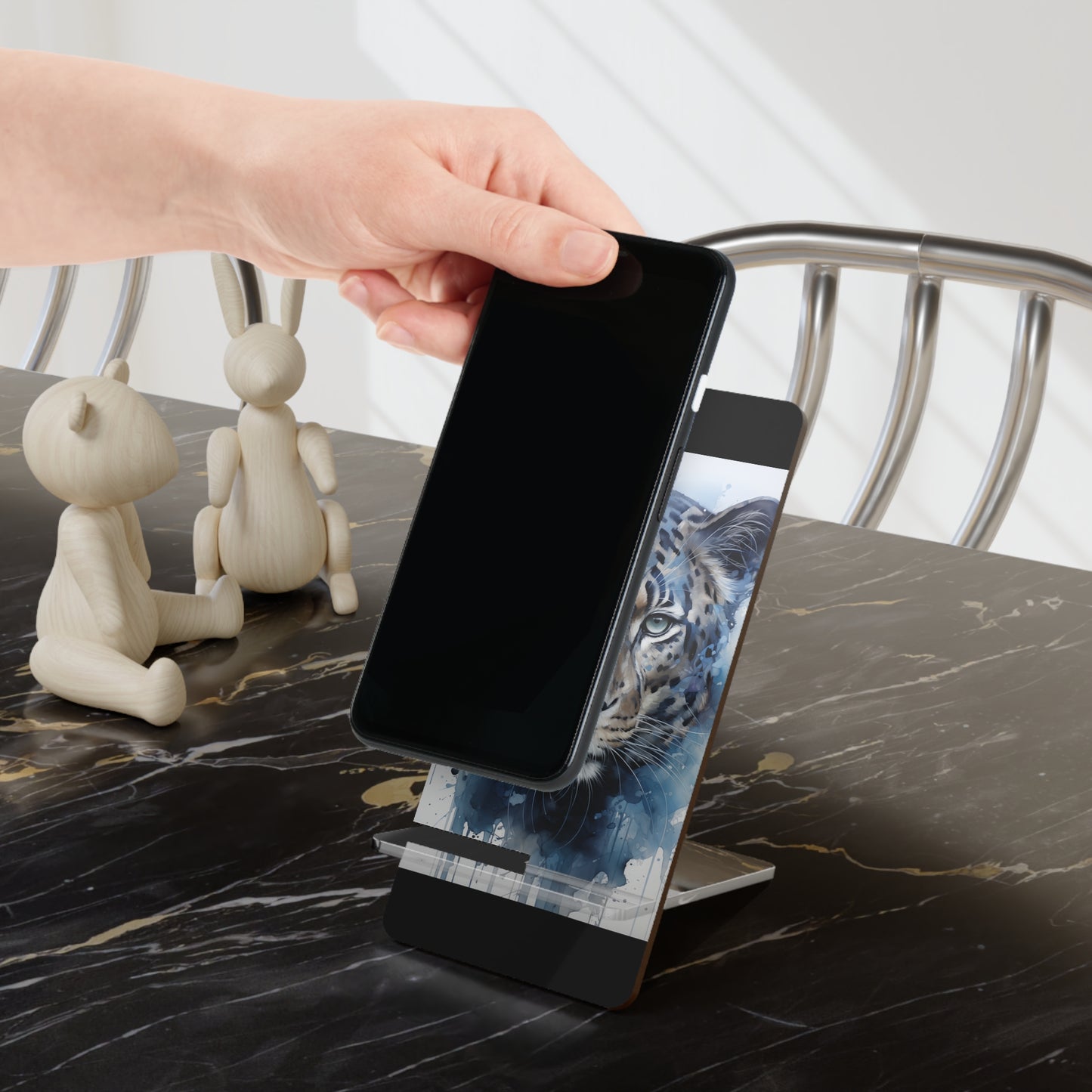 Wildlife Smartphone Stand, Cute Animal Phone Holder, Tiger Decor, Desk Accessory, Gift for Nature Lovers, Home Office Decor