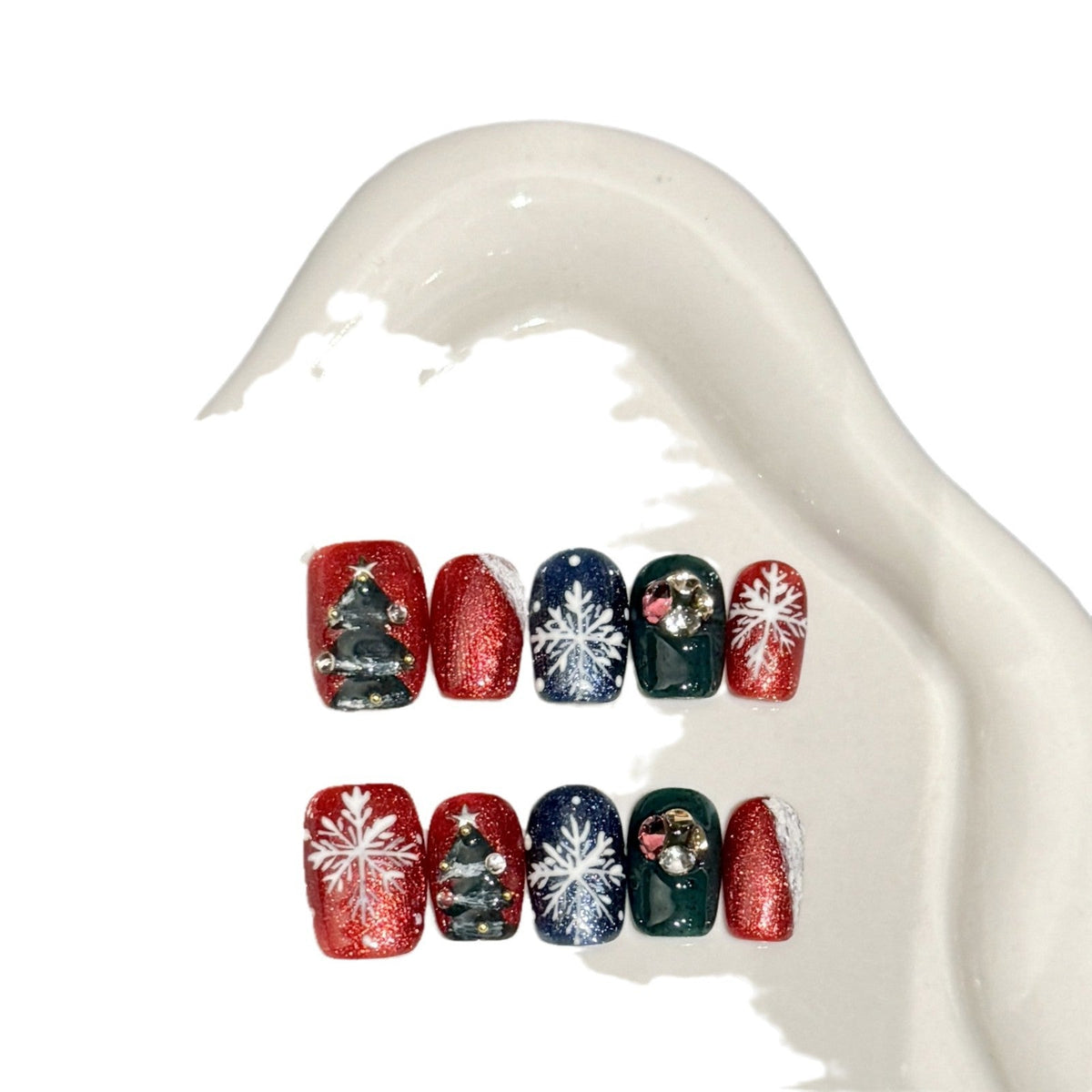 Christmas Tree & Snowflake Press‑On Nails – Red Green Glitter Design – Image 4