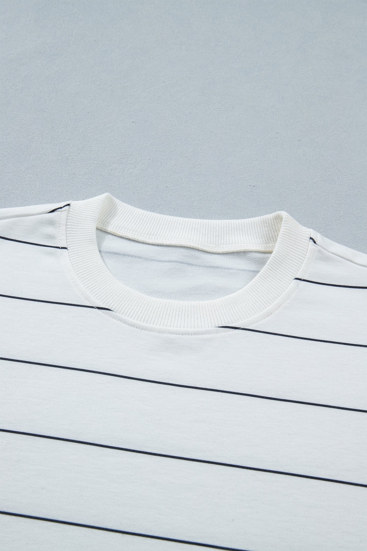 White Stripe Half Sleeve Tee Drawstring Shorts 2pcs Set