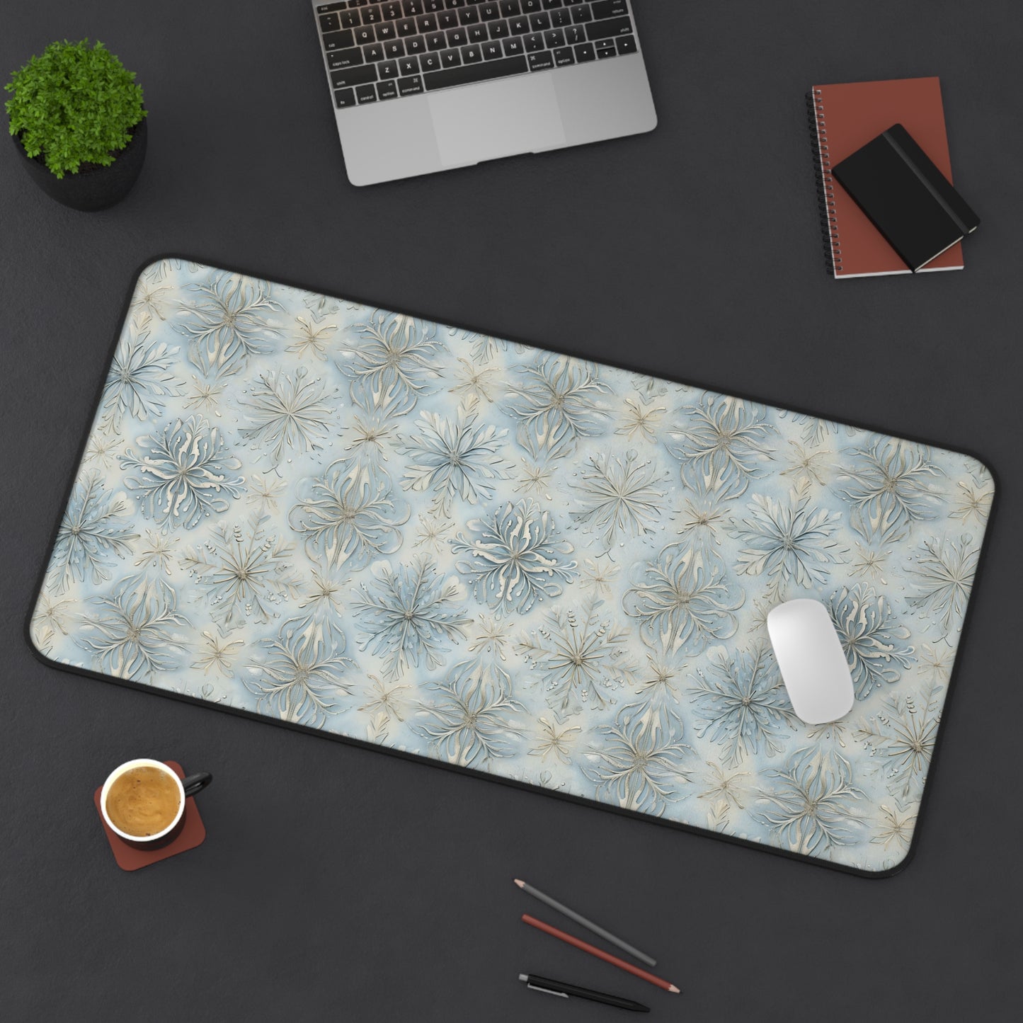 Elegant Floral Desk Mat - Stylish Office Accessory