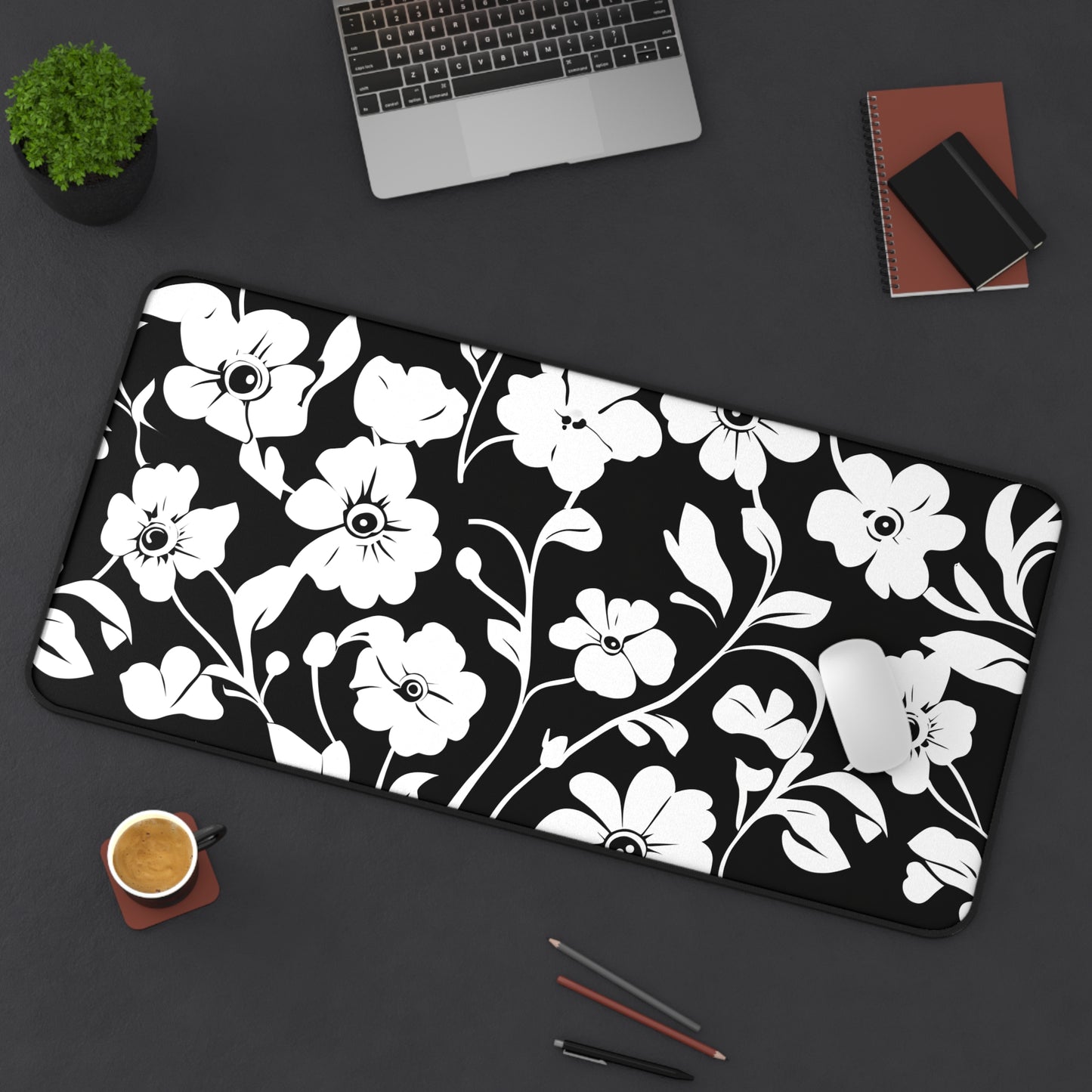 Floral Black & White Desk Mat — Monochrome Flower Mouse Pad