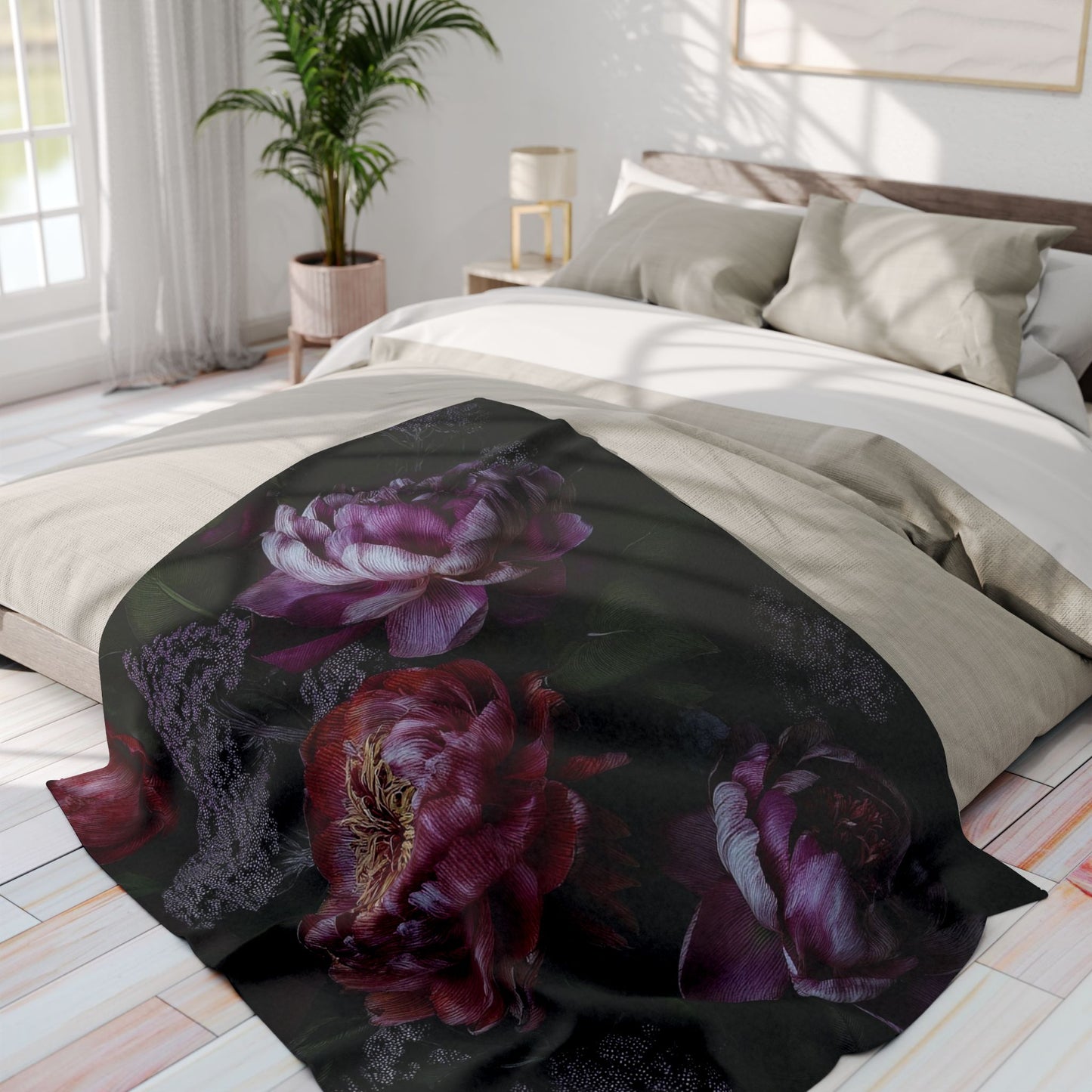 Floral Arctic Fleece Blanket, Cozy Home Decor, Gift for Her, All-Season Warmth, Elegant Design for Home, Flower Throw