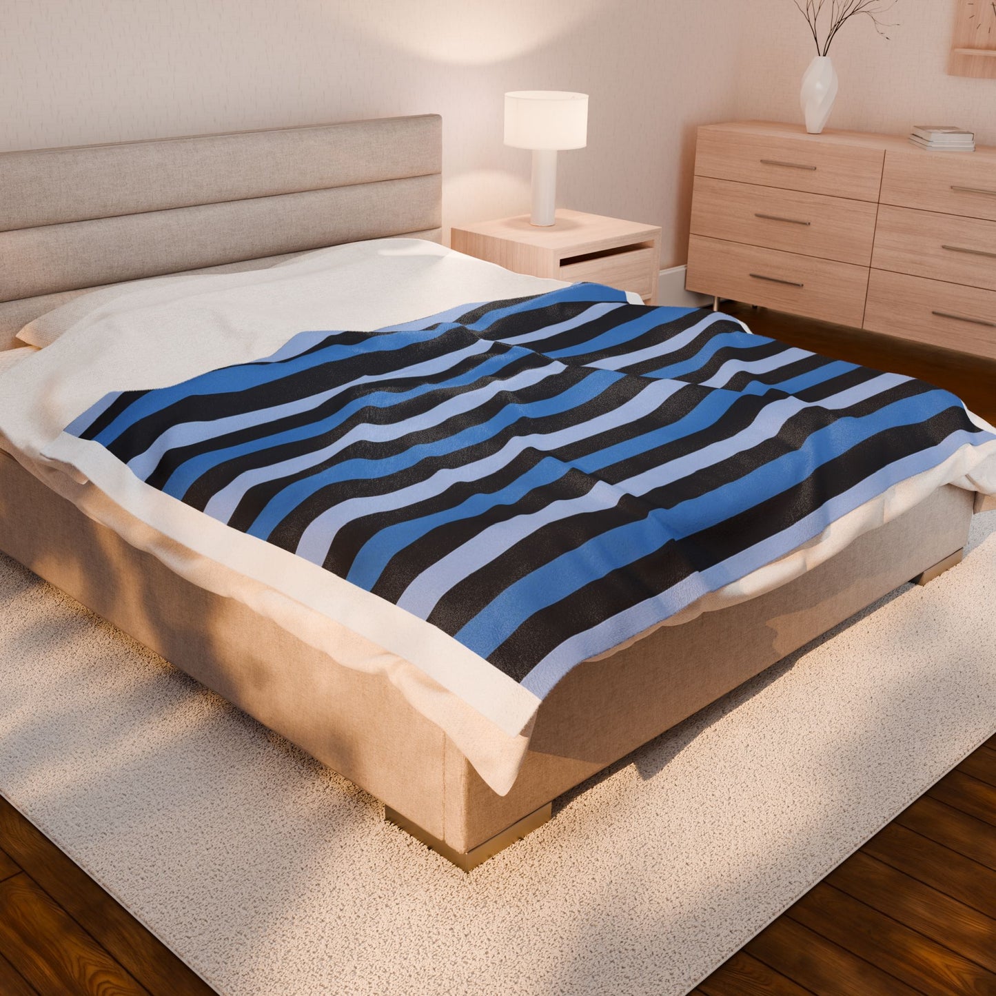 Cozy Velveteen Plush Blanket - Soft, Striped Decor for Home, Perfect for Winter Nights, Gift for Friends and Family, Ideal for [...]