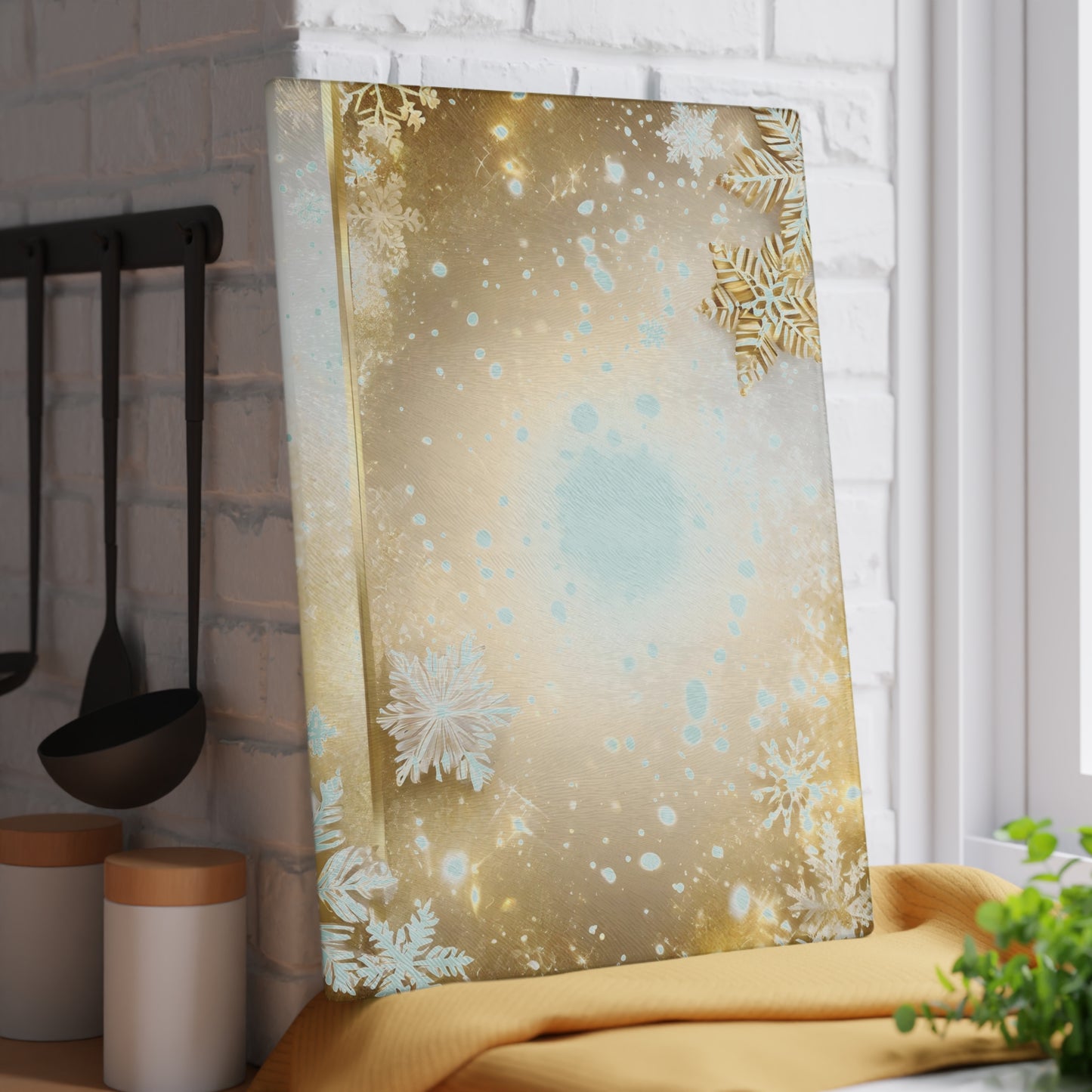 Festive Gold Snowflake Glass Cutting Board — Holiday Decorative Chopping Board