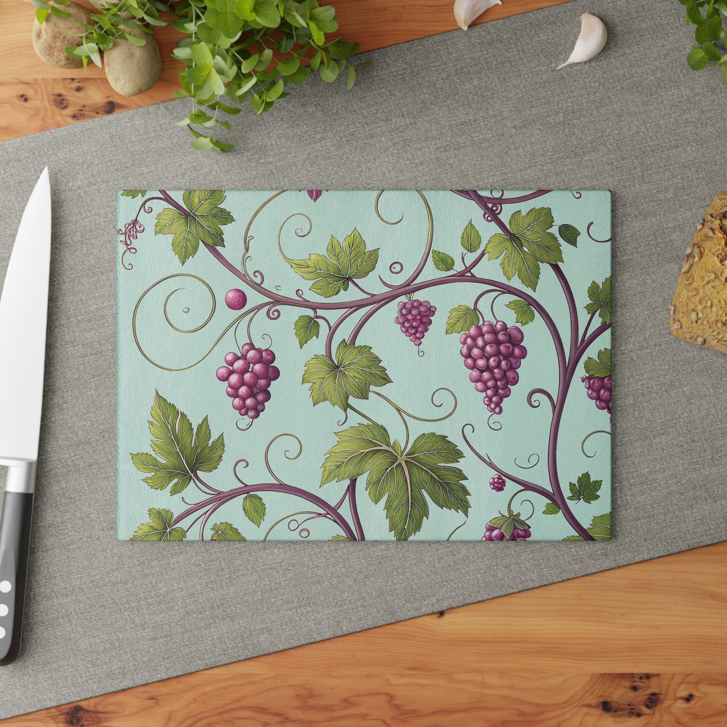 Elegant Grape Vine Glass Cutting Board, Kitchen Decor, Chef Gift, Housewarming Present, Wine Lover's Accessory
