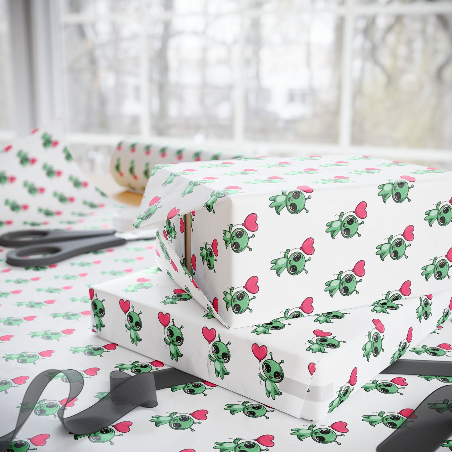 Wrapping Paper – Cute Green Alien with Pink Heart Pattern, Cute Gift Wrap for Kids & Baby Showers