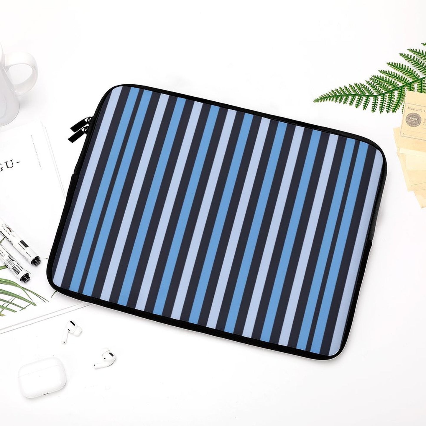 Laptop Case Blue Striped