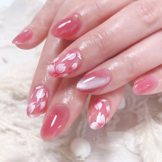 Press-on nails pads, blush, pink glitter, fake nails, white flowers, short styles, press on nails pads ins wind, wearing