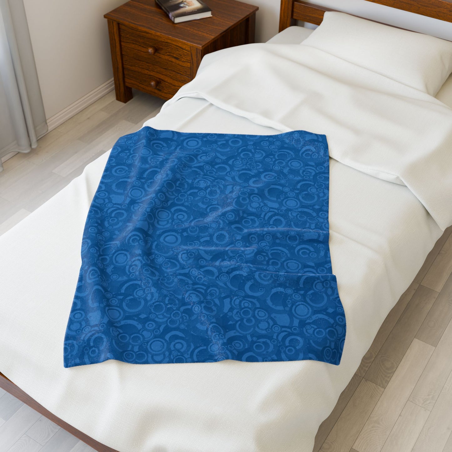 Cozy Velveteen Plush Blanket for Comfort and Warmth - Perfect for Home Décor, Gifts, Cozy Nights, and Seasonal Celebrations