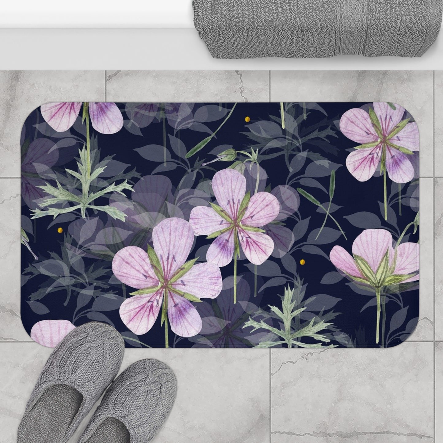 Floral Elegance Bath Mat - Soft Rug for Bathroom Decor, Home Spa, Spring Gift, Cozy Vibe