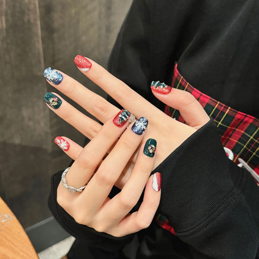Christmas Tree & Snowflake Press‑On Nails – Red Green Glitter Design – Image 2